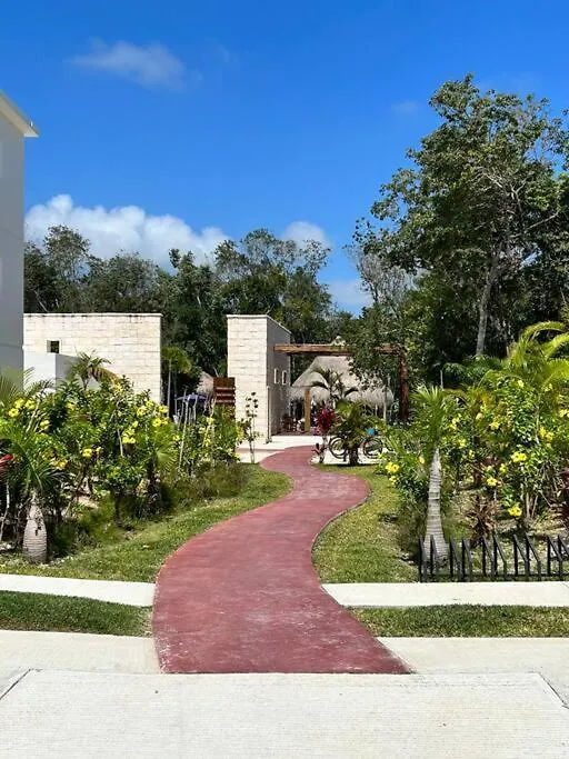 Hermoso Y Acogedor Condominio En Puerto Moleros A 15Min De La Playa Puerto Morelos Mexico